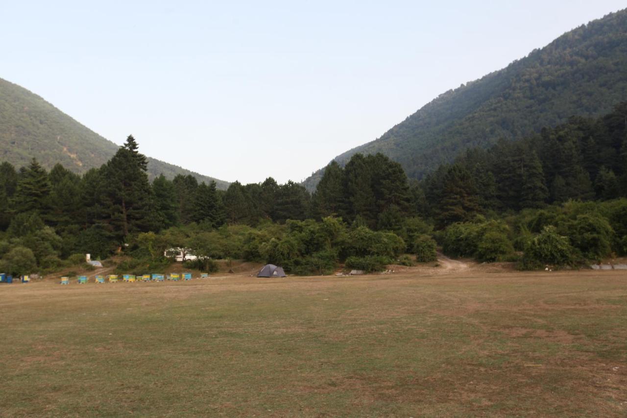 Hamiti Camping Center Dukat Buitenkant foto
